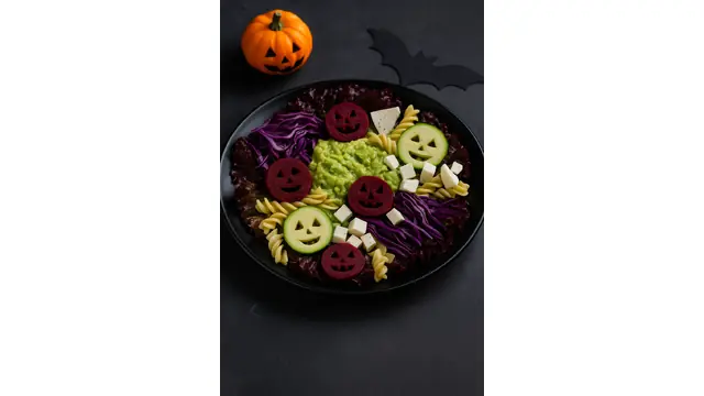 Ensalada terrorífica de Halloween